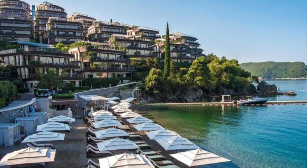 Pedja Zec Exclusive 3+ Apartment