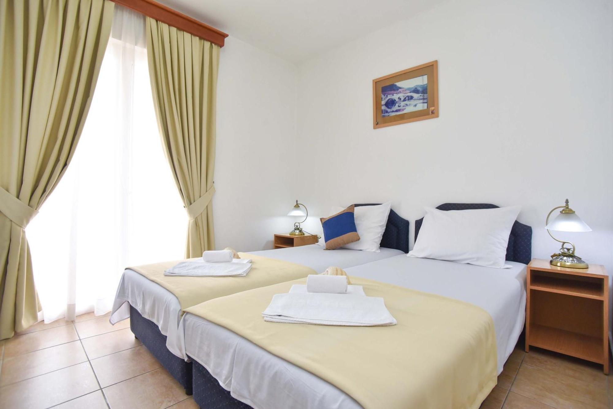 Pedja Zec Exclusive 3+ Apartment *